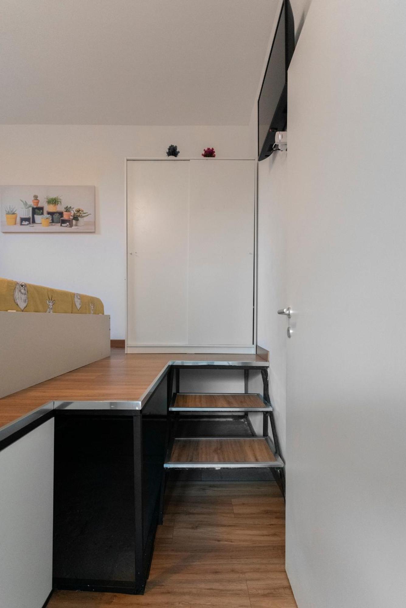 Elegant Sweet Home Suite - Milan, 15 Minute Duomo المظهر الخارجي الصورة