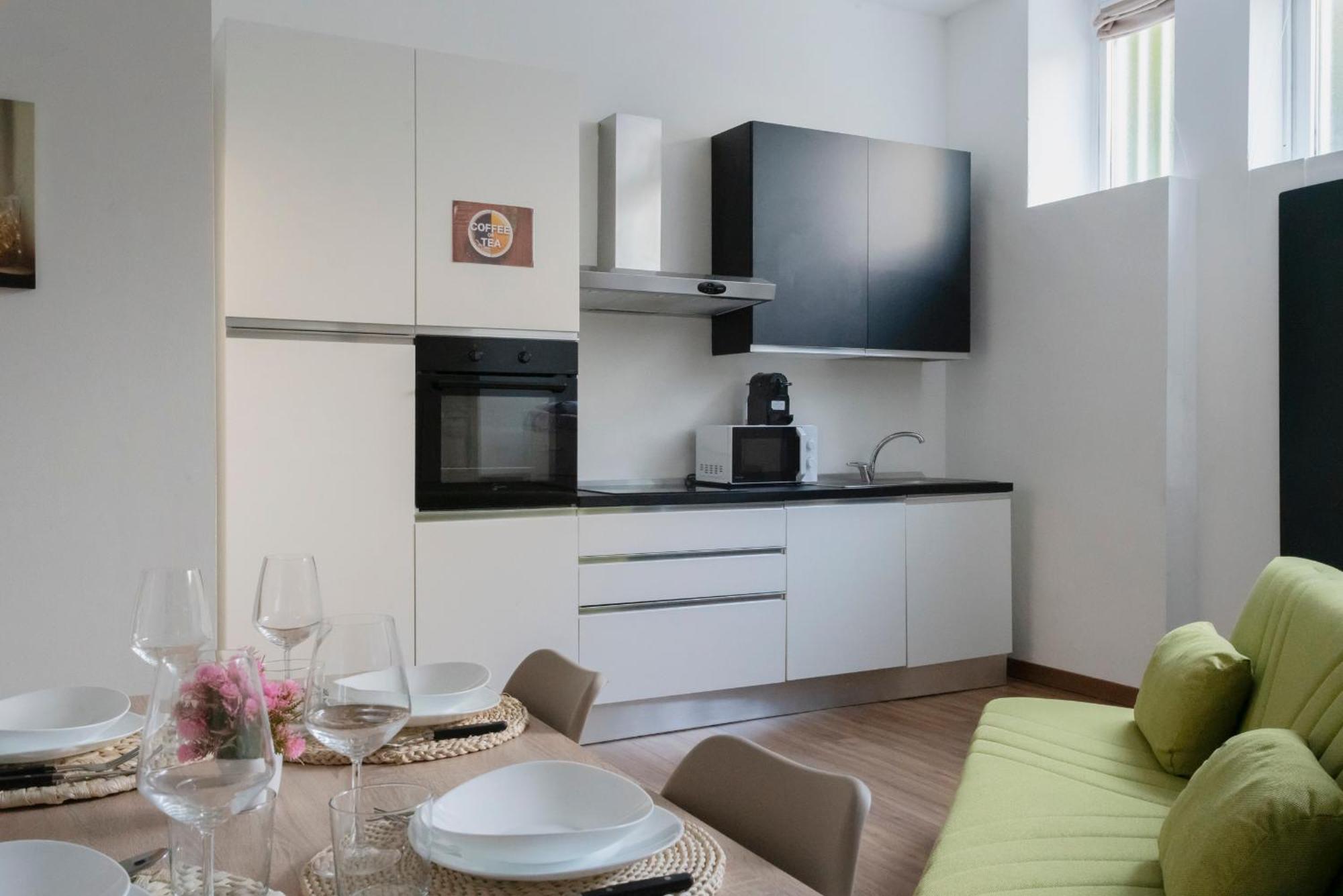 Elegant Sweet Home Suite - Milan, 15 Minute Duomo المظهر الخارجي الصورة