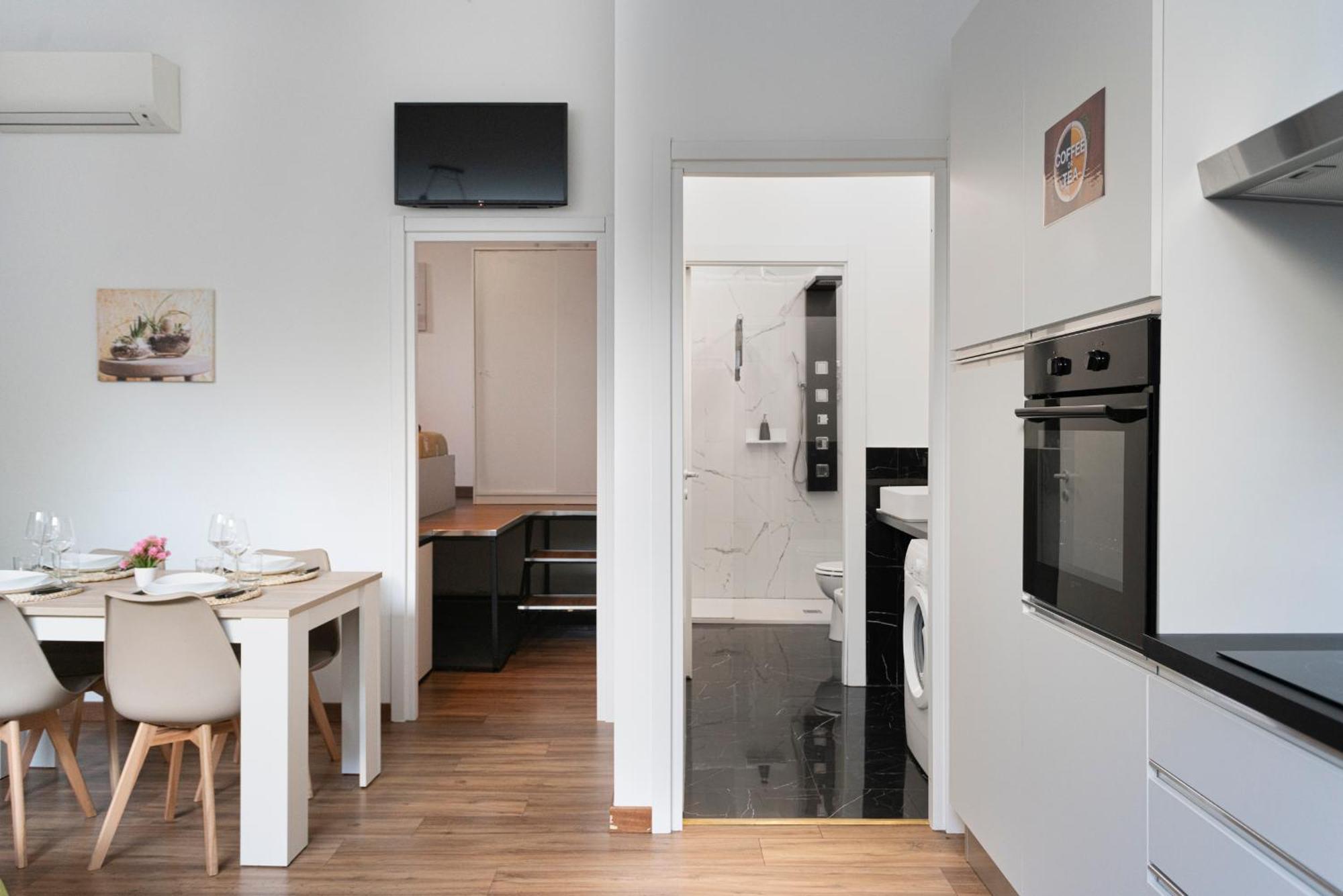 Elegant Sweet Home Suite - Milan, 15 Minute Duomo المظهر الخارجي الصورة