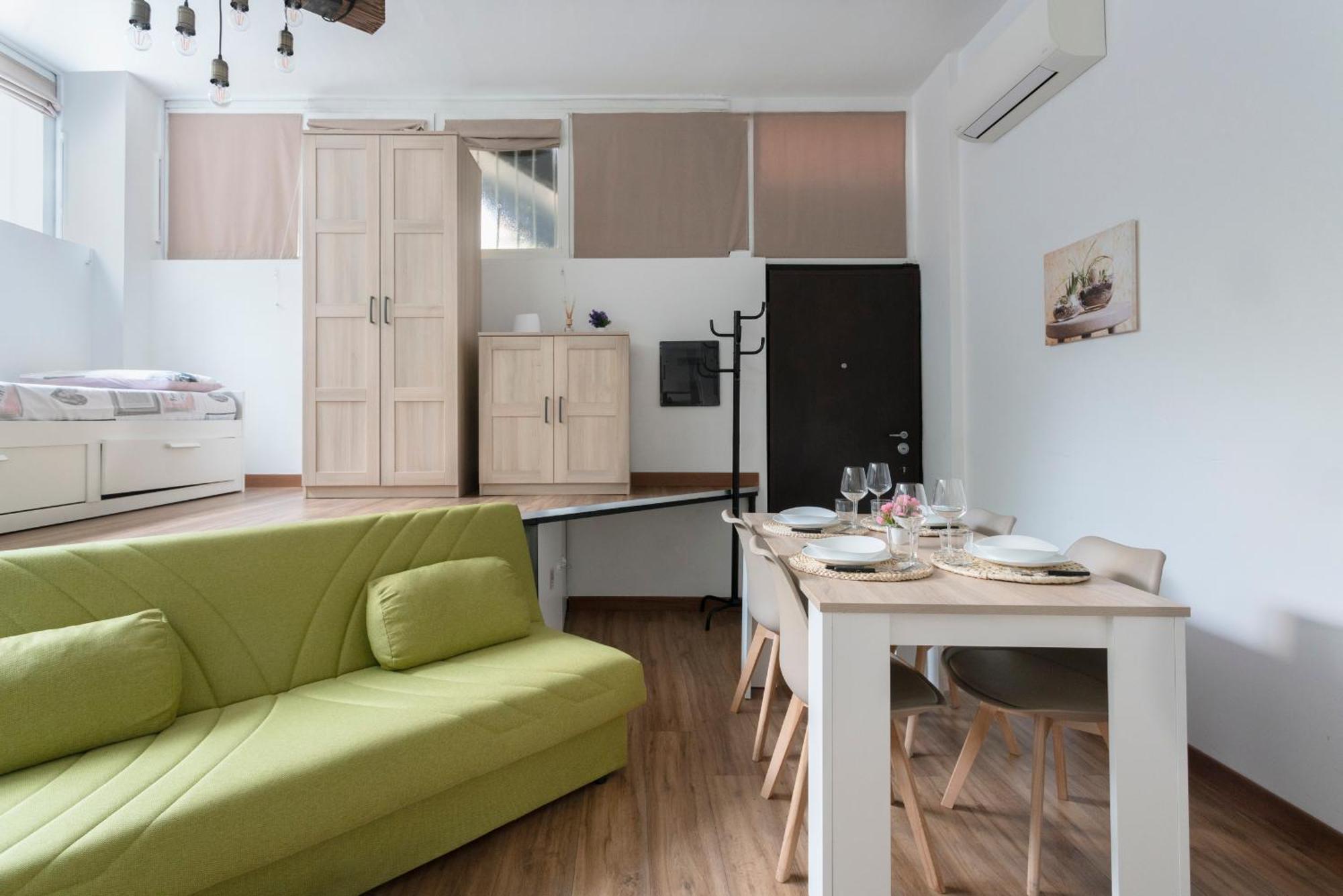 Elegant Sweet Home Suite - Milan, 15 Minute Duomo المظهر الخارجي الصورة